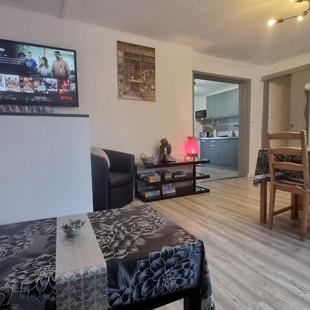 Appartement Rethel - Netflix - Marc & Cecile Ngoại thất bức ảnh