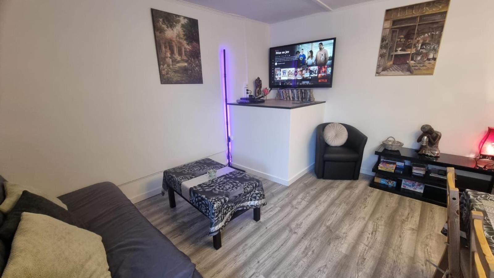 Appartement Rethel - Netflix - Marc & Cecile Ngoại thất bức ảnh